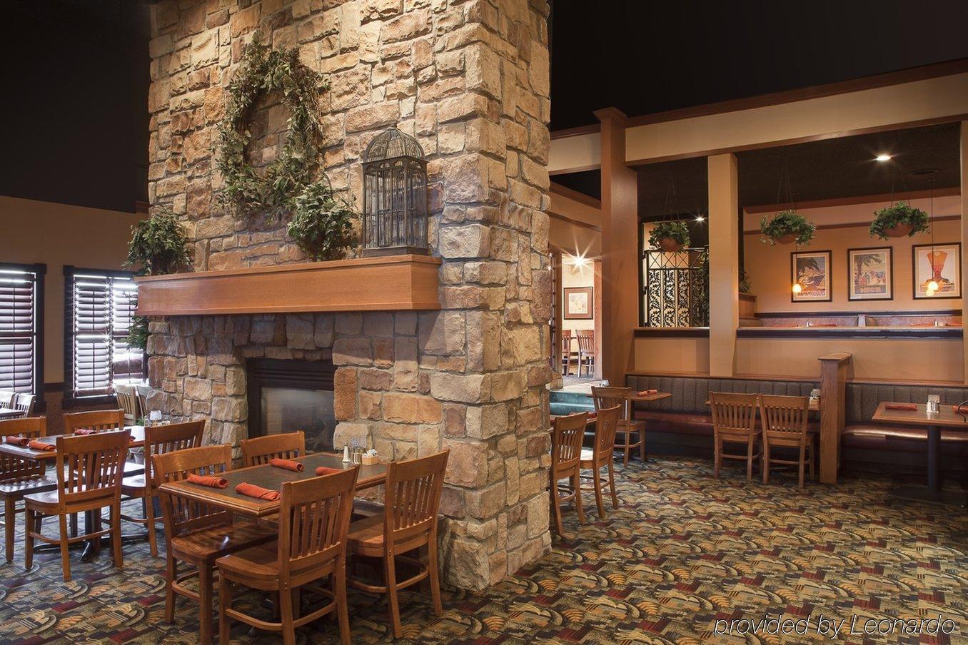 Holiday Inn Coralville - Iowa City By Ihg Exterior foto
