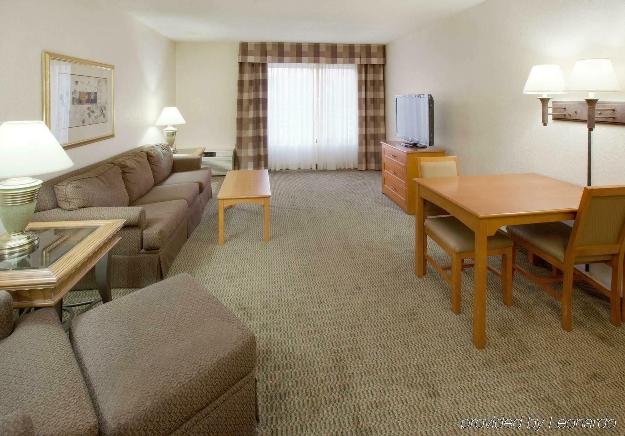 Holiday Inn Coralville - Iowa City By Ihg Exterior foto